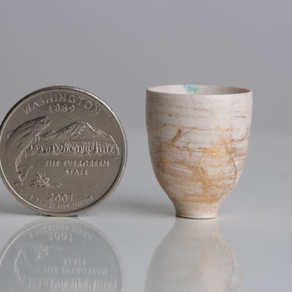 Raku White Fine Gold Line
